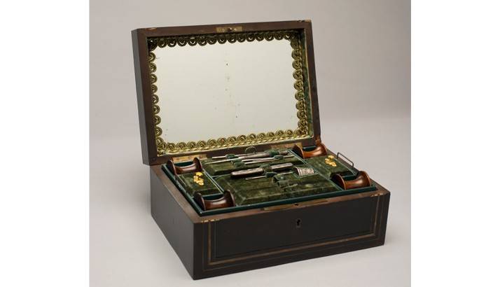 Clara Barton’s Sewing Kit